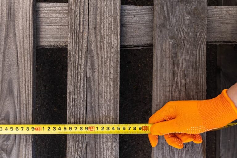 How Much Timber Do I Need for My Fence?
